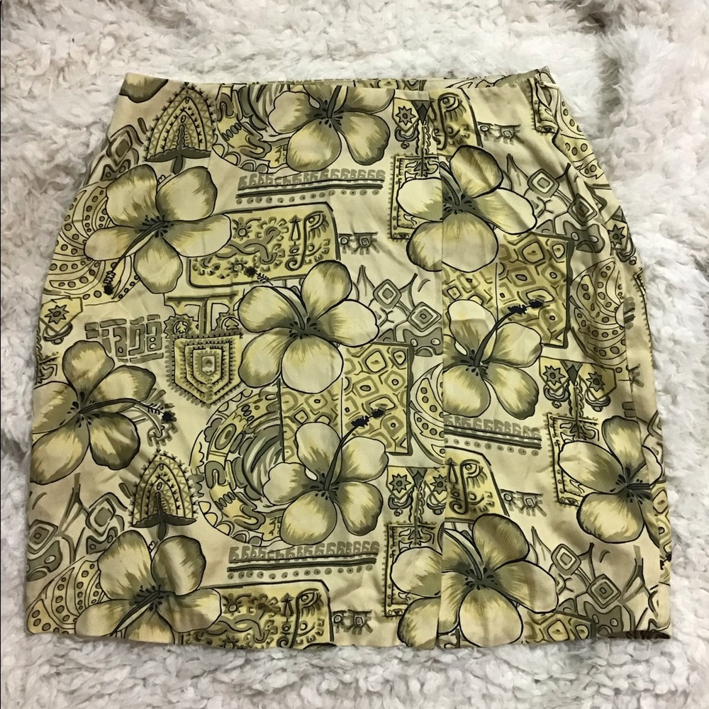 Tommy Bahama 100% Silk Skirt - Picture 1 of 4